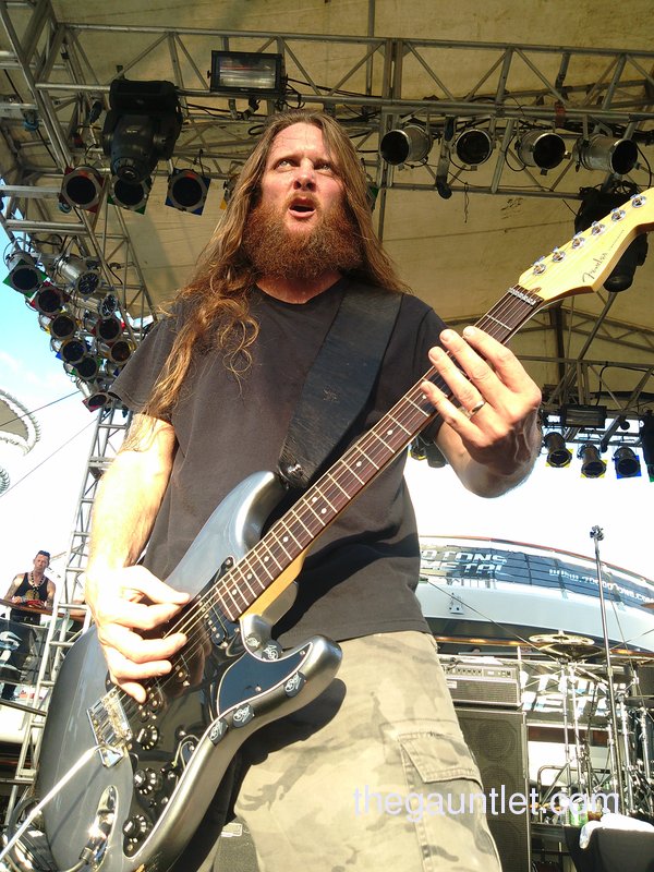 70k tons metal