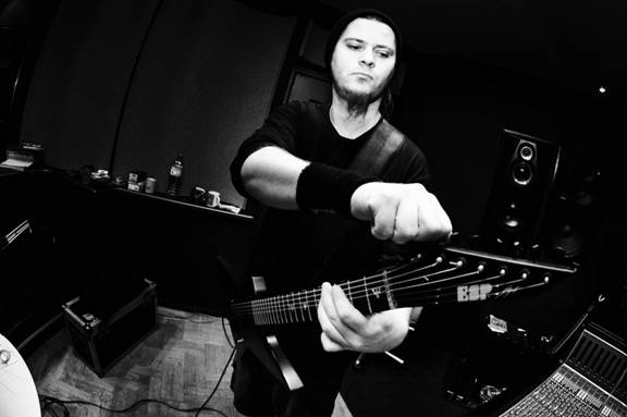 Decapitated (Wacek Kietltyka)