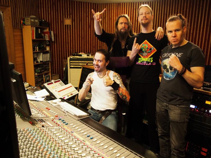 Ensifirium in studio
